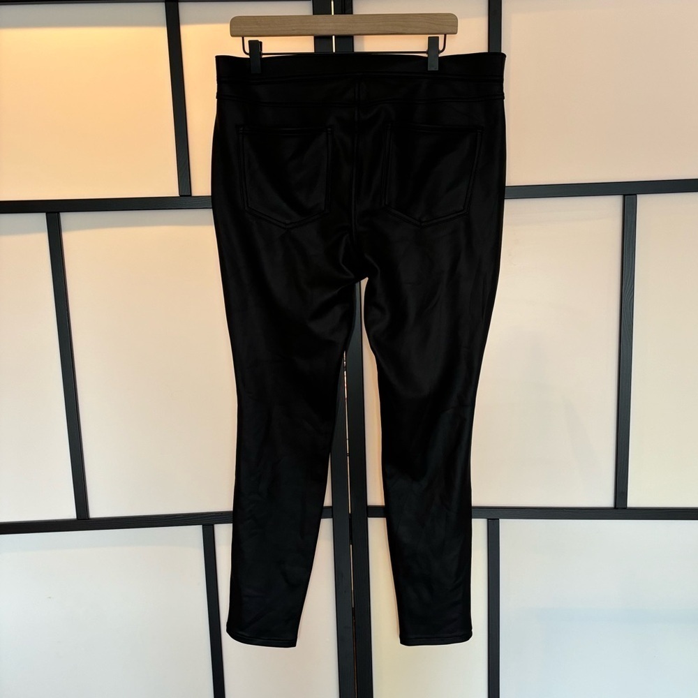 Express Women’s Faux leather coated high rise zip pants. Black. Women’s‎ 14. NWT - Picture 4 of 14